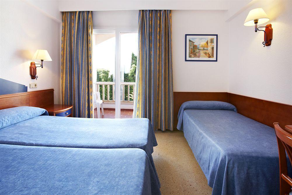 Universal Hotel Romantica Colonia de Sant Jordi Ngoại thất bức ảnh