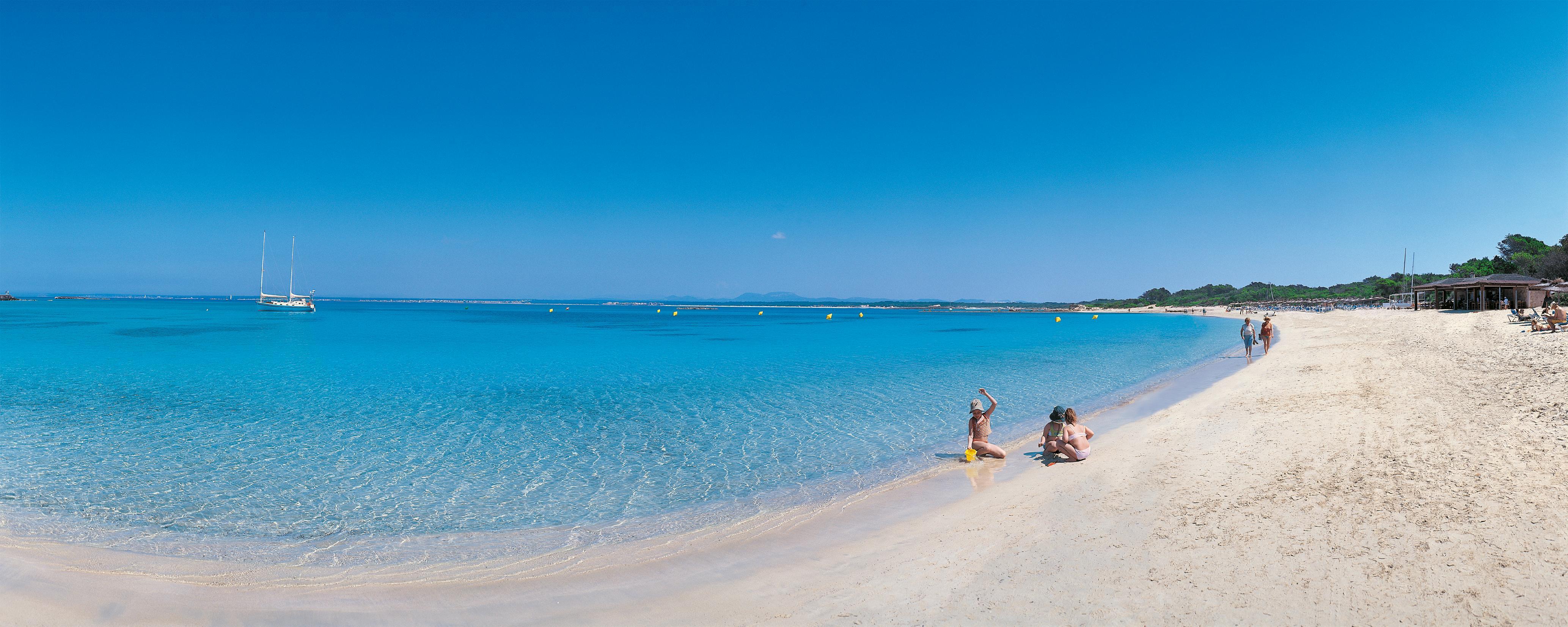 Universal Hotel Romantica Colonia de Sant Jordi Ngoại thất bức ảnh